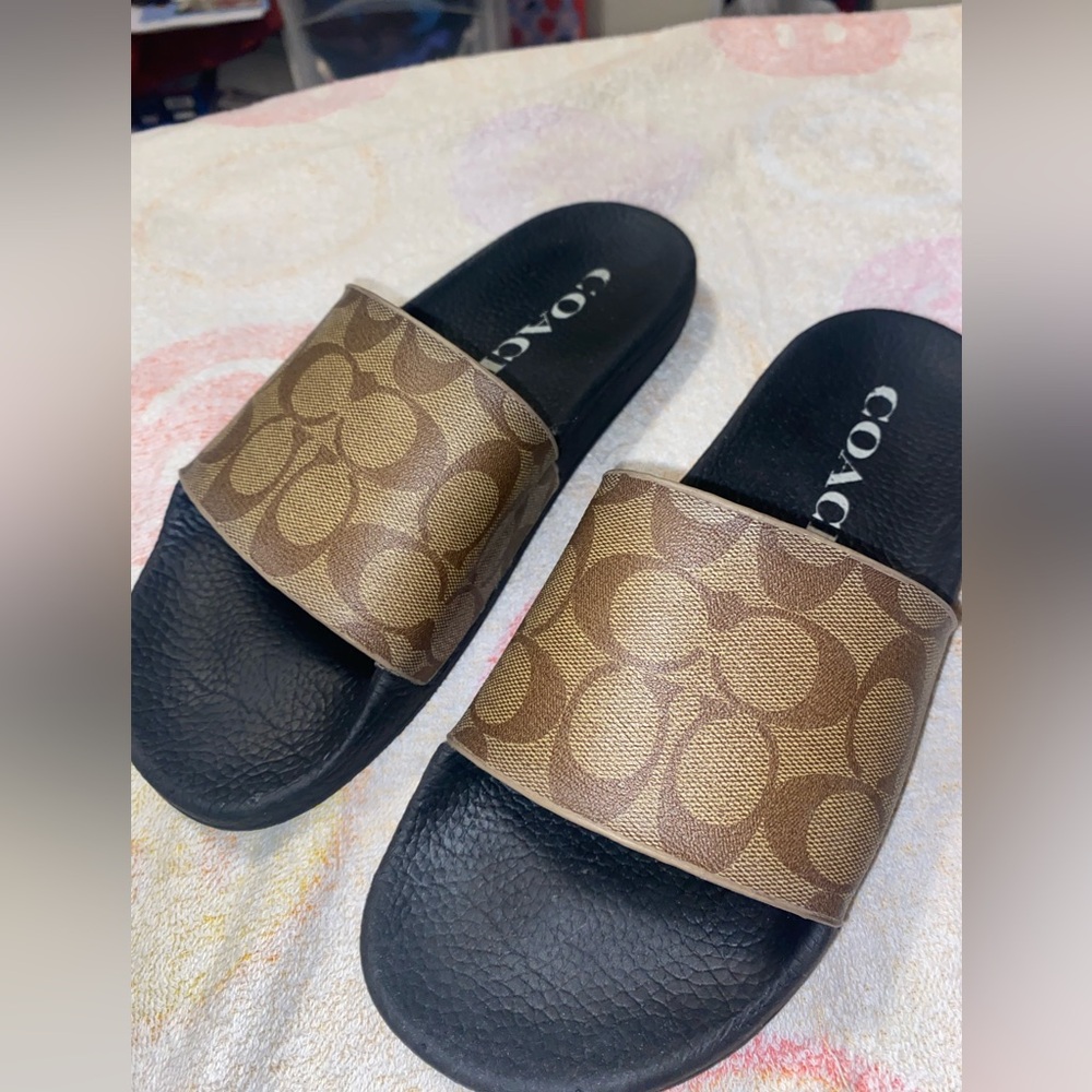 Coach Sandals Size 8